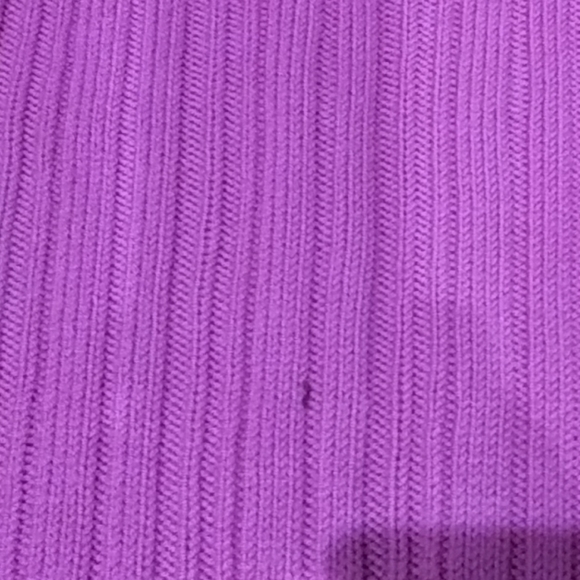 Hermes men's fuchsia sweater - Picture 2 of 6
